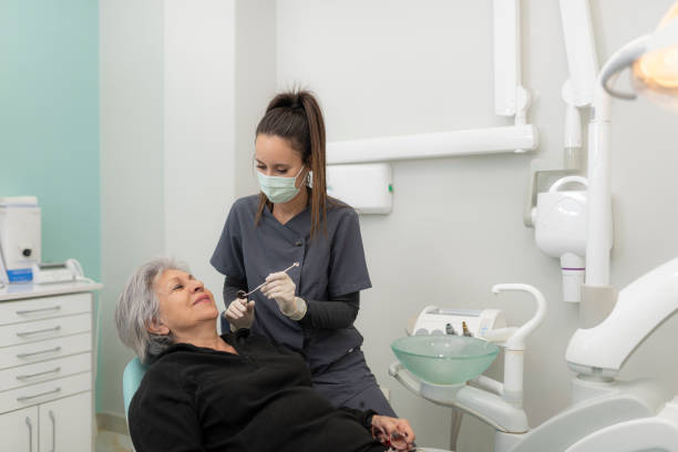 Best Cosmetic Emergency Dentistry in Tariffville, CT